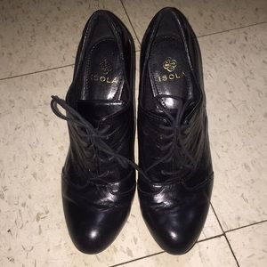 Isola black laced heels